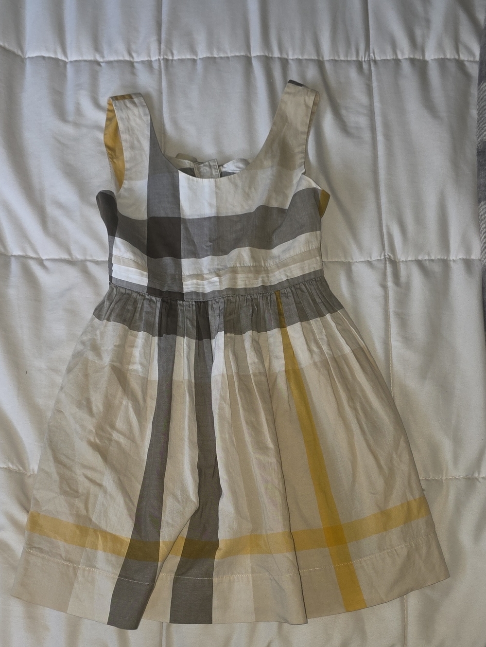 Burberry 6Y Girls Dress